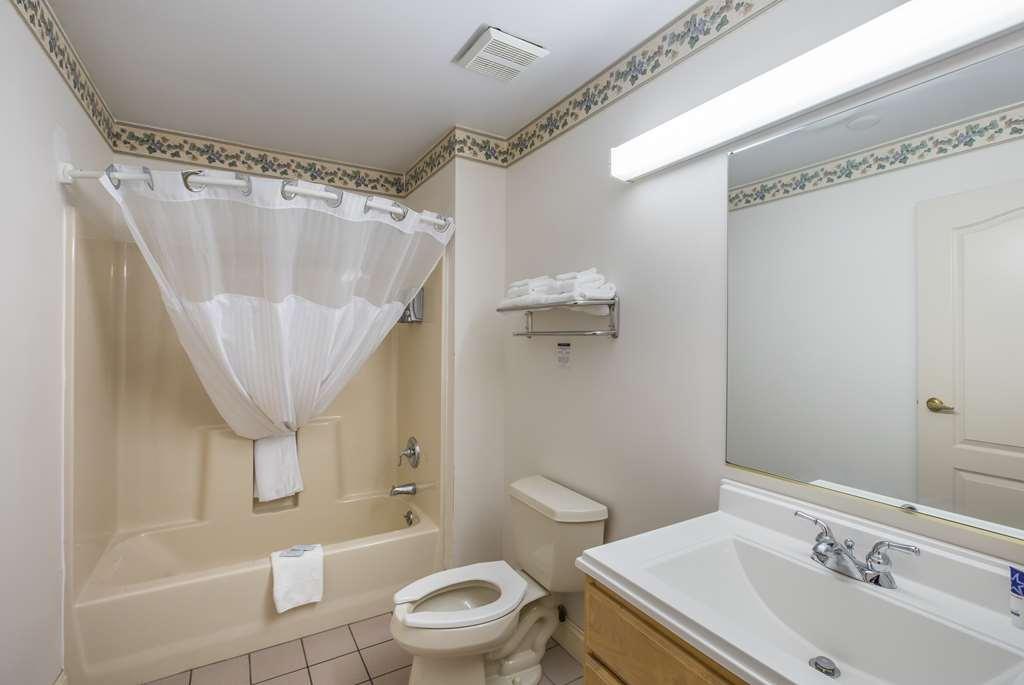 Americas Value Hotel Three Rivers