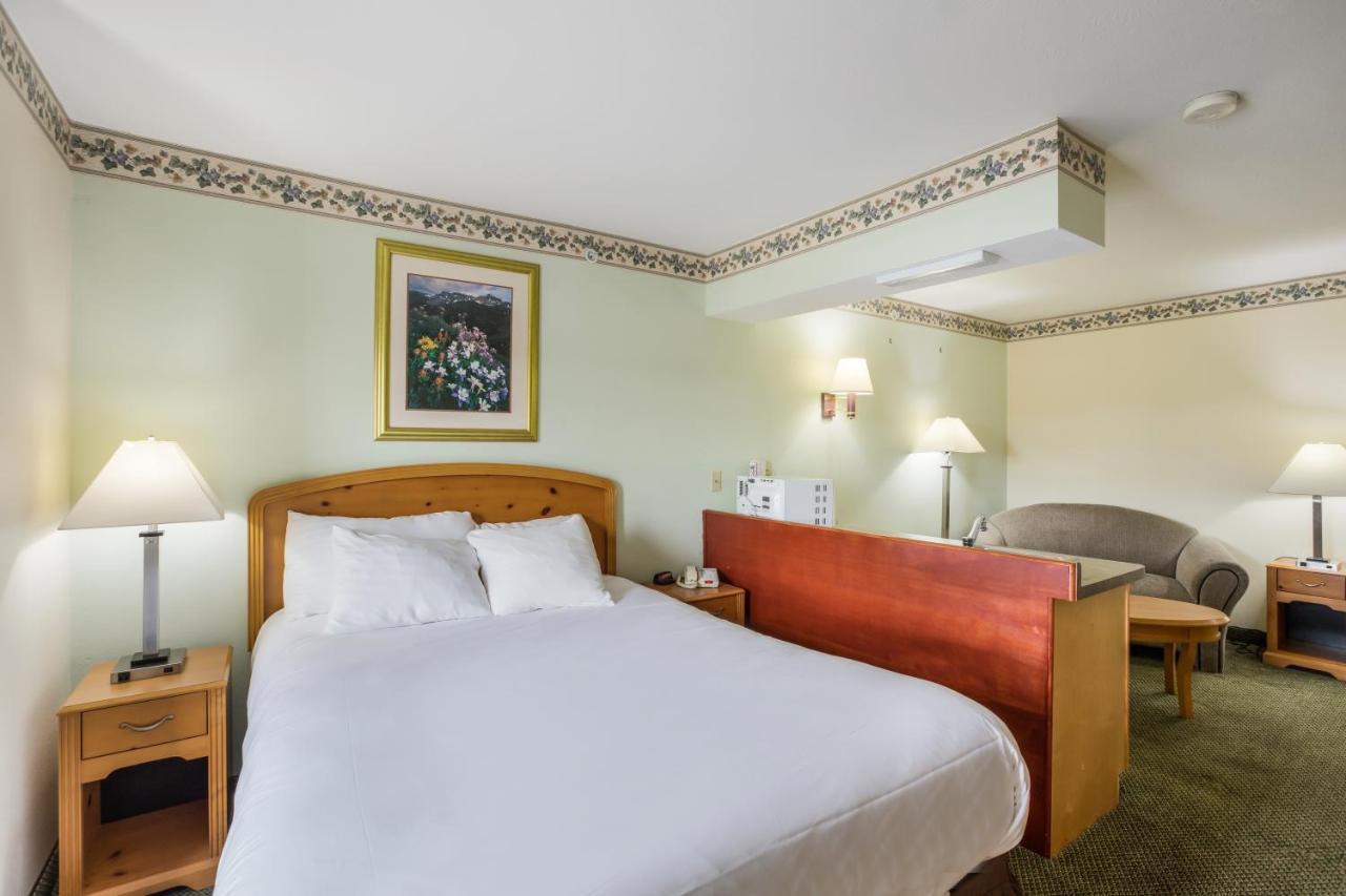 Americas Value Hotel