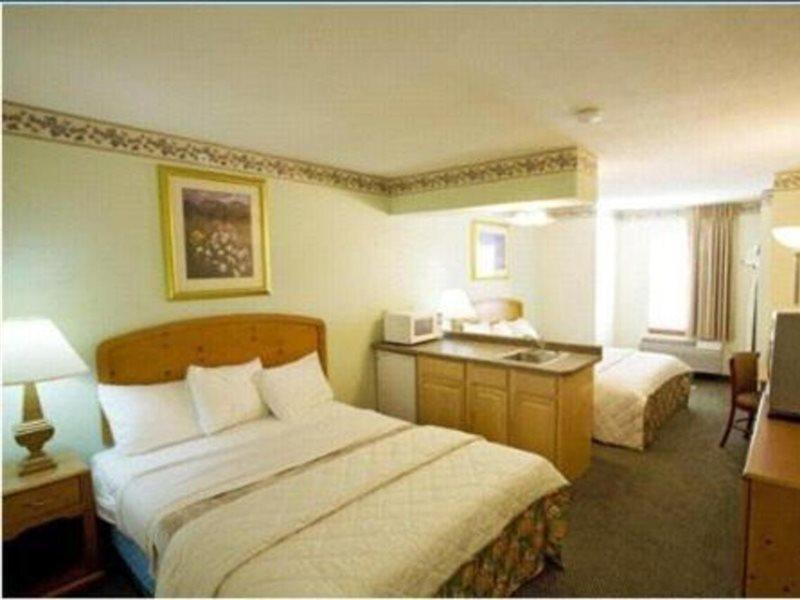Americas Value Hotel
