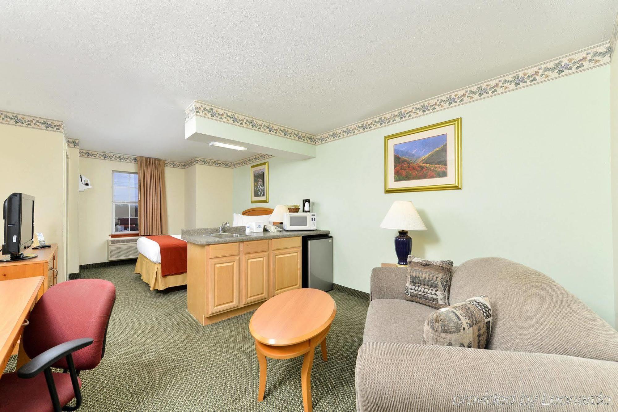 Americas Value Hotel